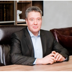 Виктор Геннадьевич Сизов - Президент Группы Компаний Ладья