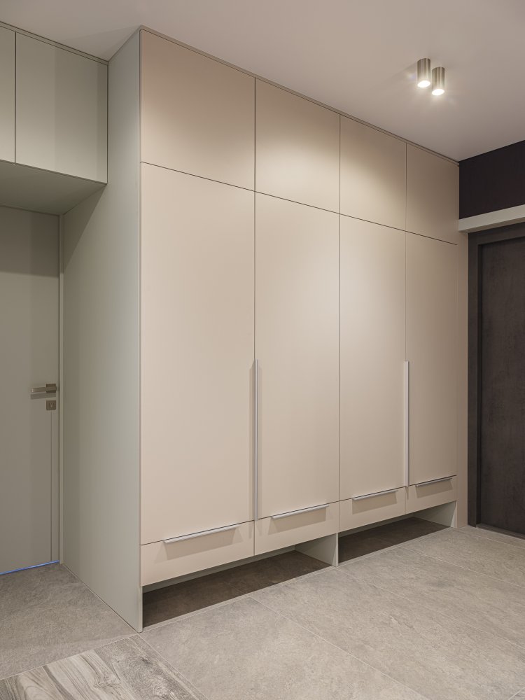 Шкаф в прихожую