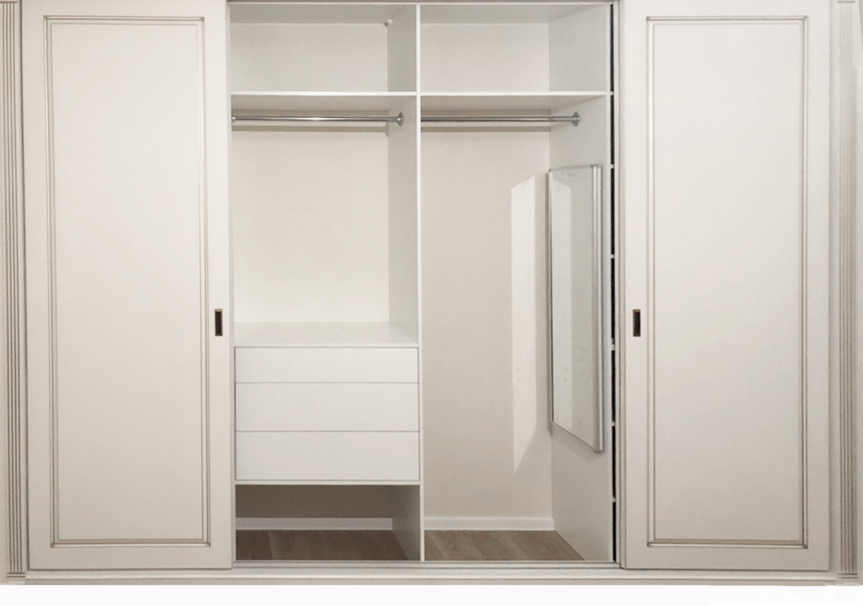 Классический шкаф-купе