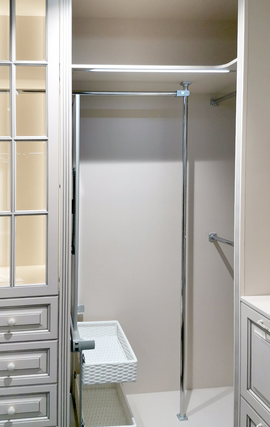 Гардеробная с фасадами из МДФ