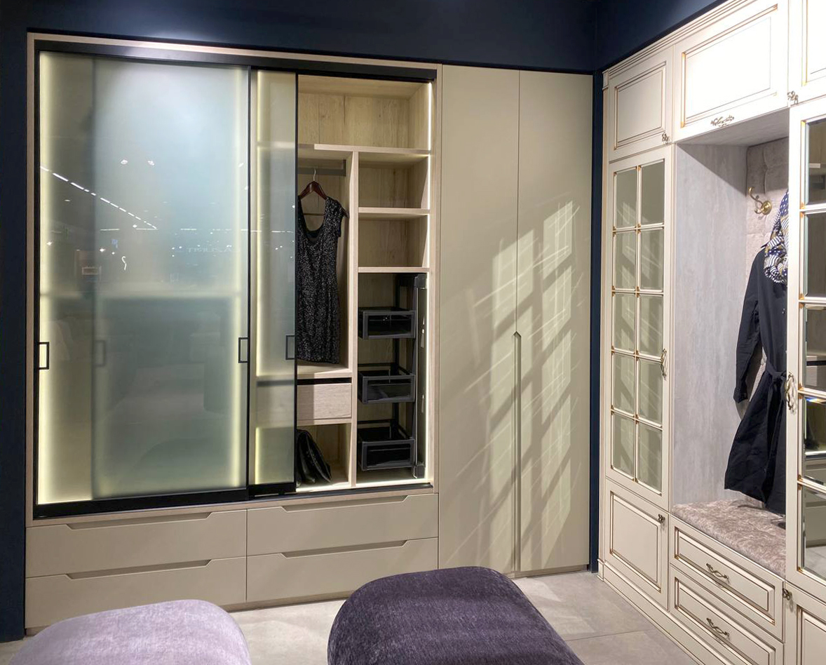 Шкаф распашной + купе 