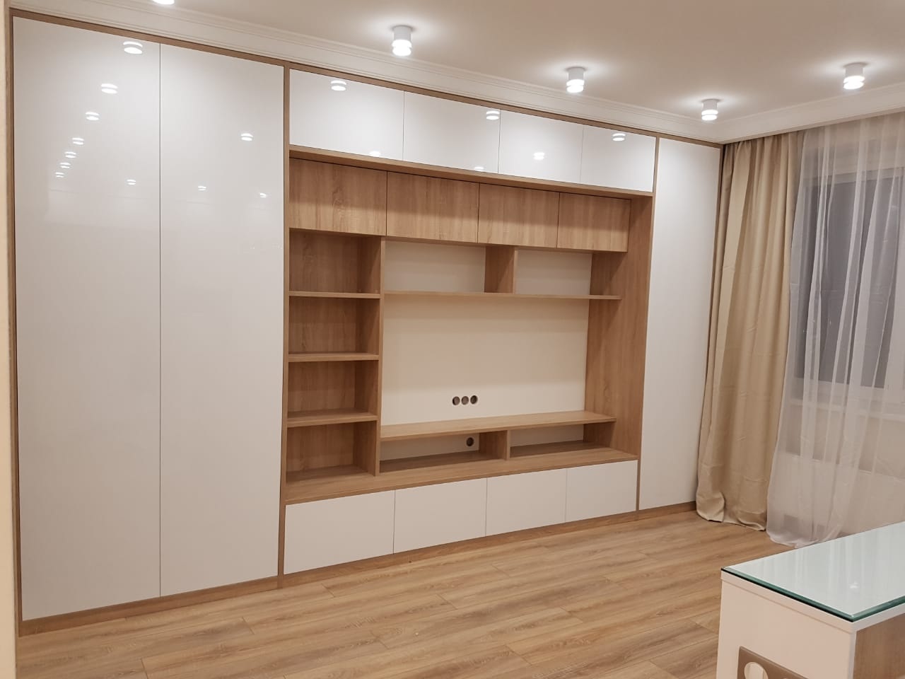 Гостиная с ТВ-зоной