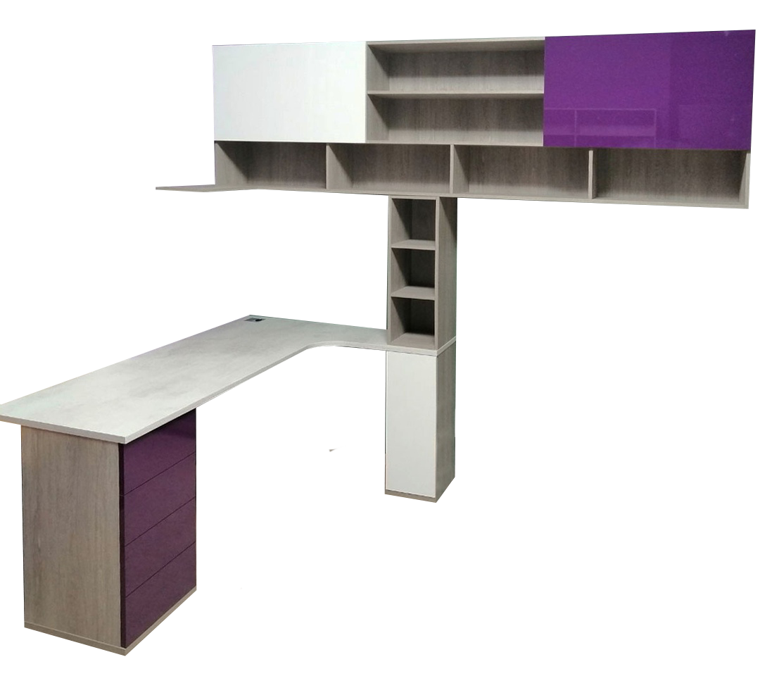 Рабочая зона в детскую комнату