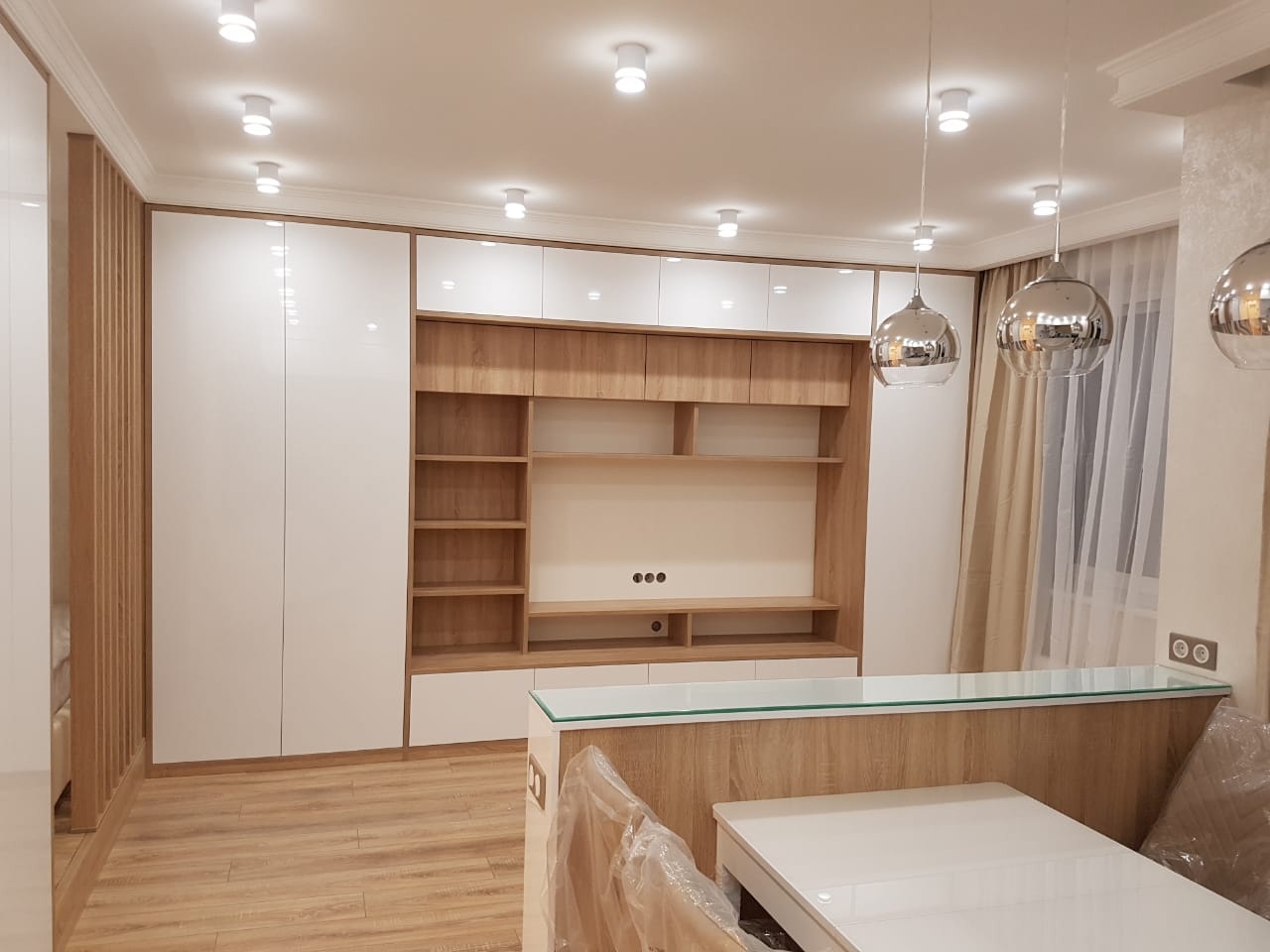 Гостиная с ТВ-зоной