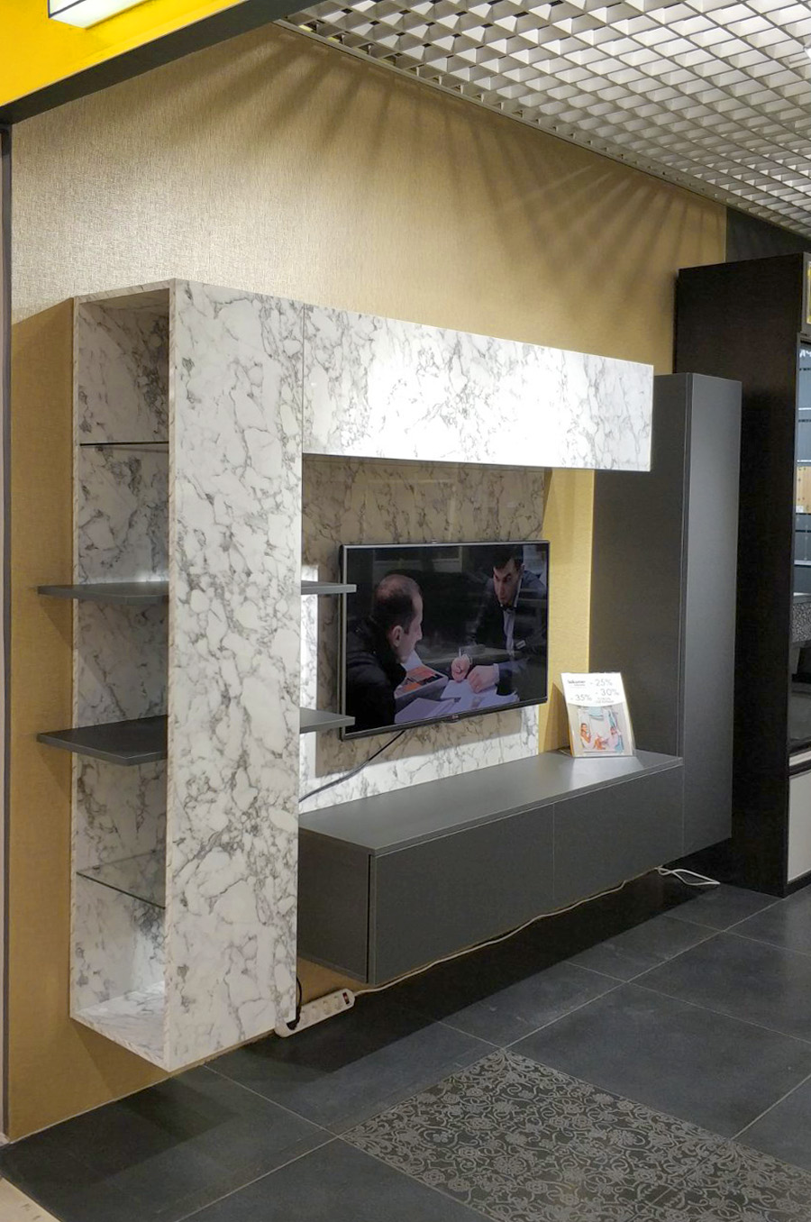 Гостиная в цвете белый мрамор 