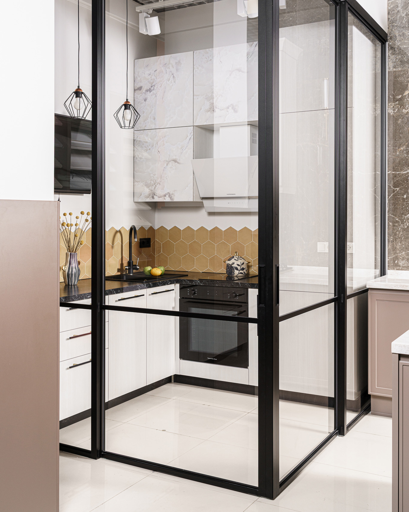 Двери-купе синхронного открывания