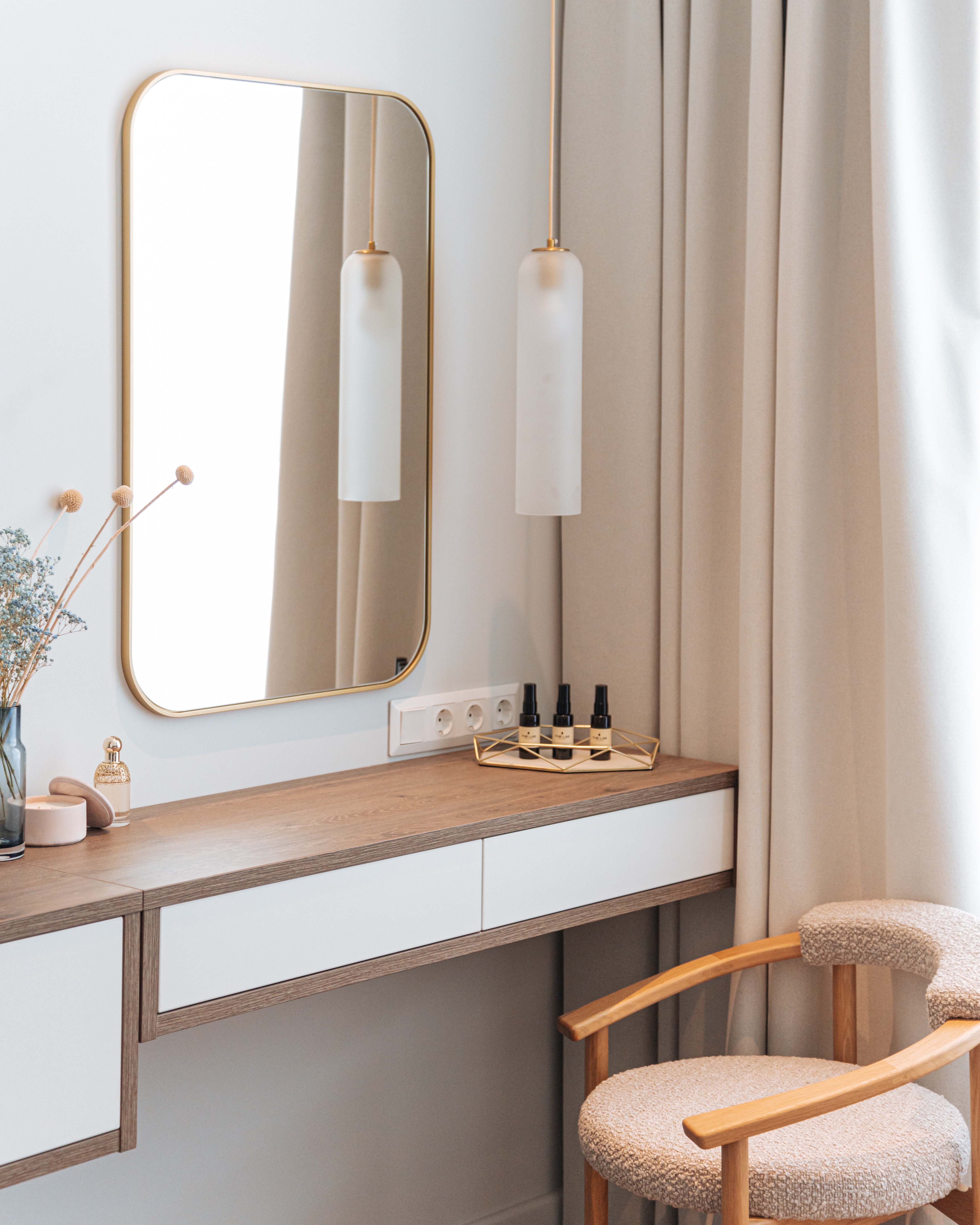 Мебель в спальню