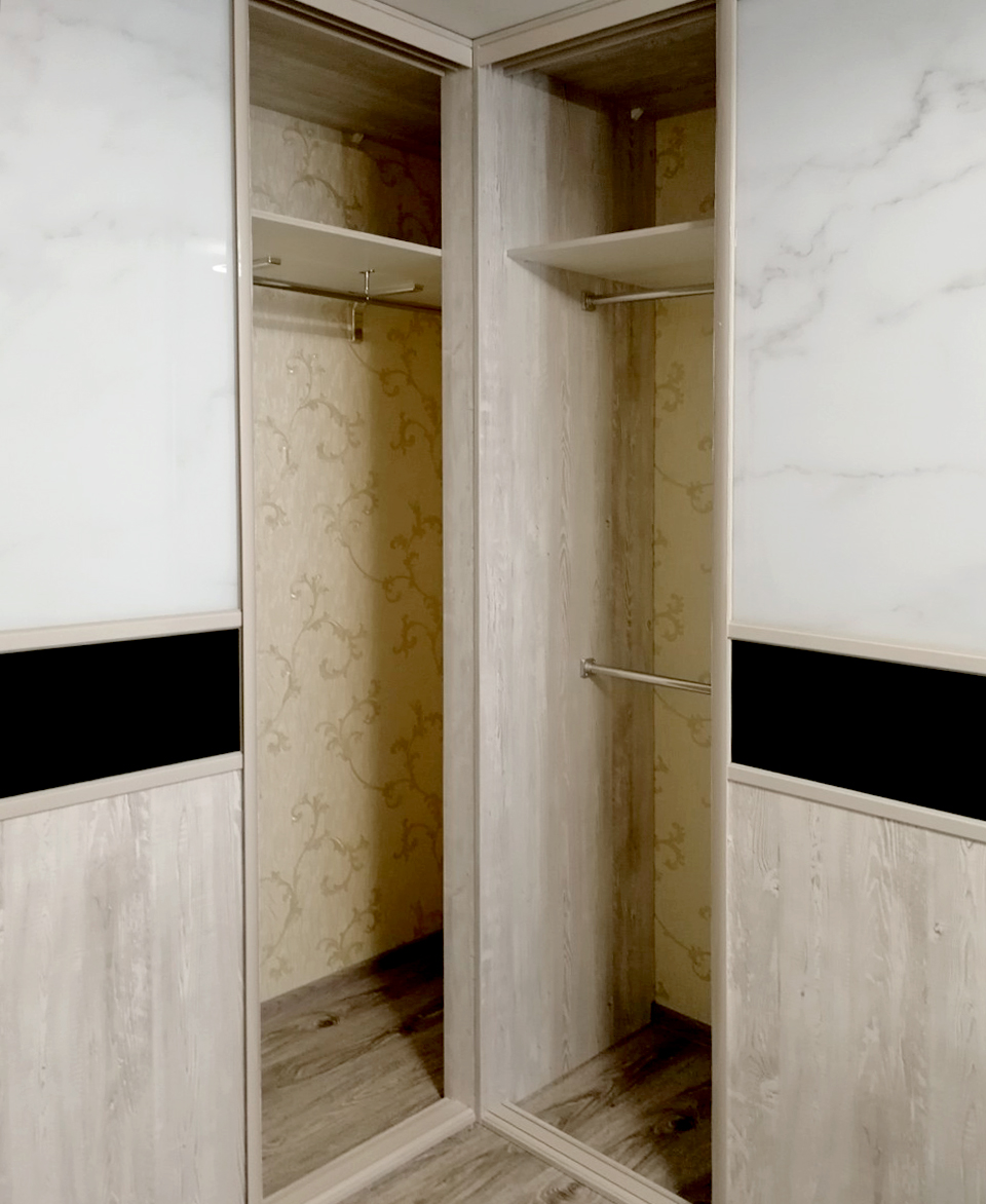 Угловой шкаф-купе