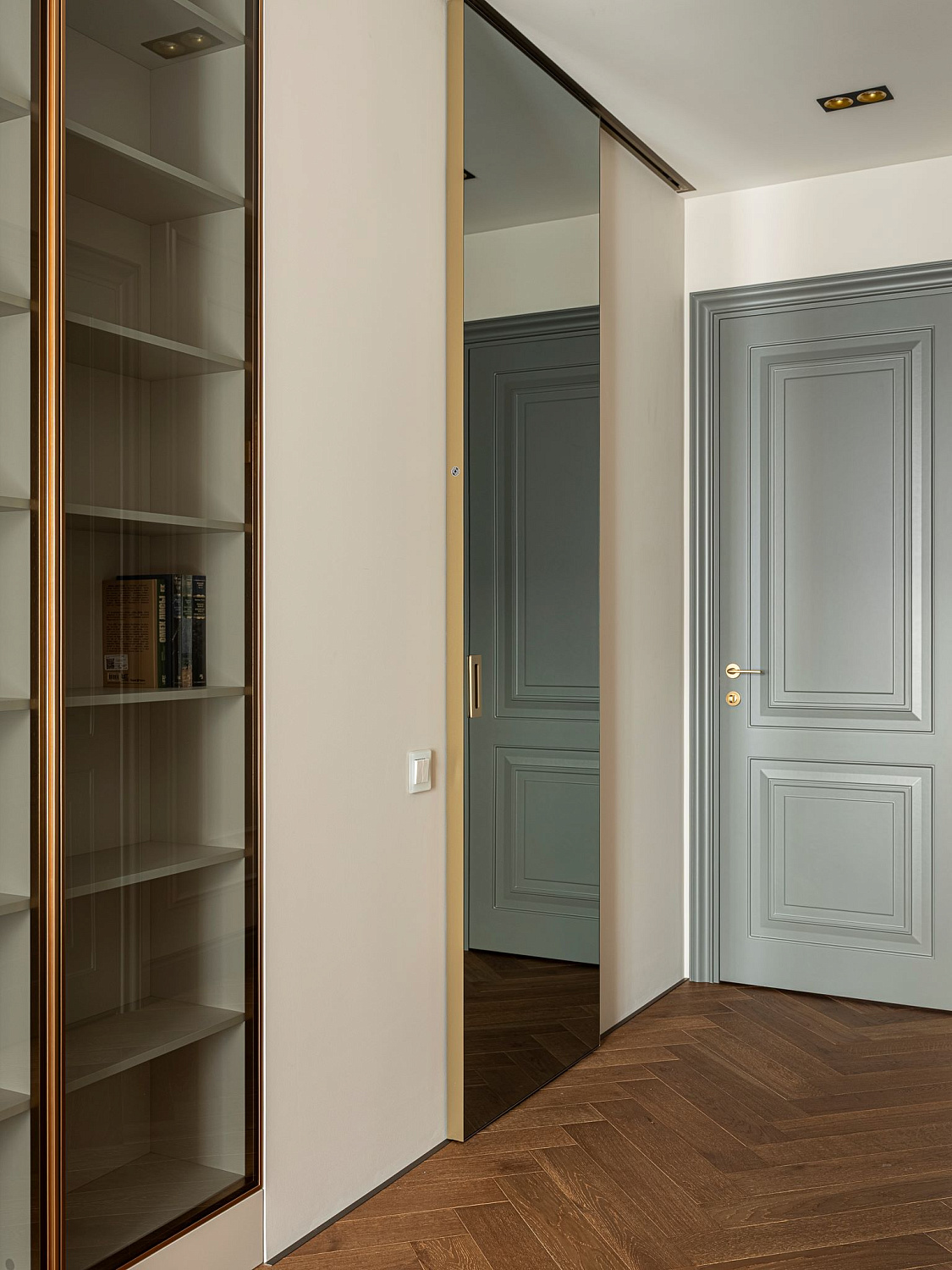 Индивидуальная мебель в квартиру. Москва