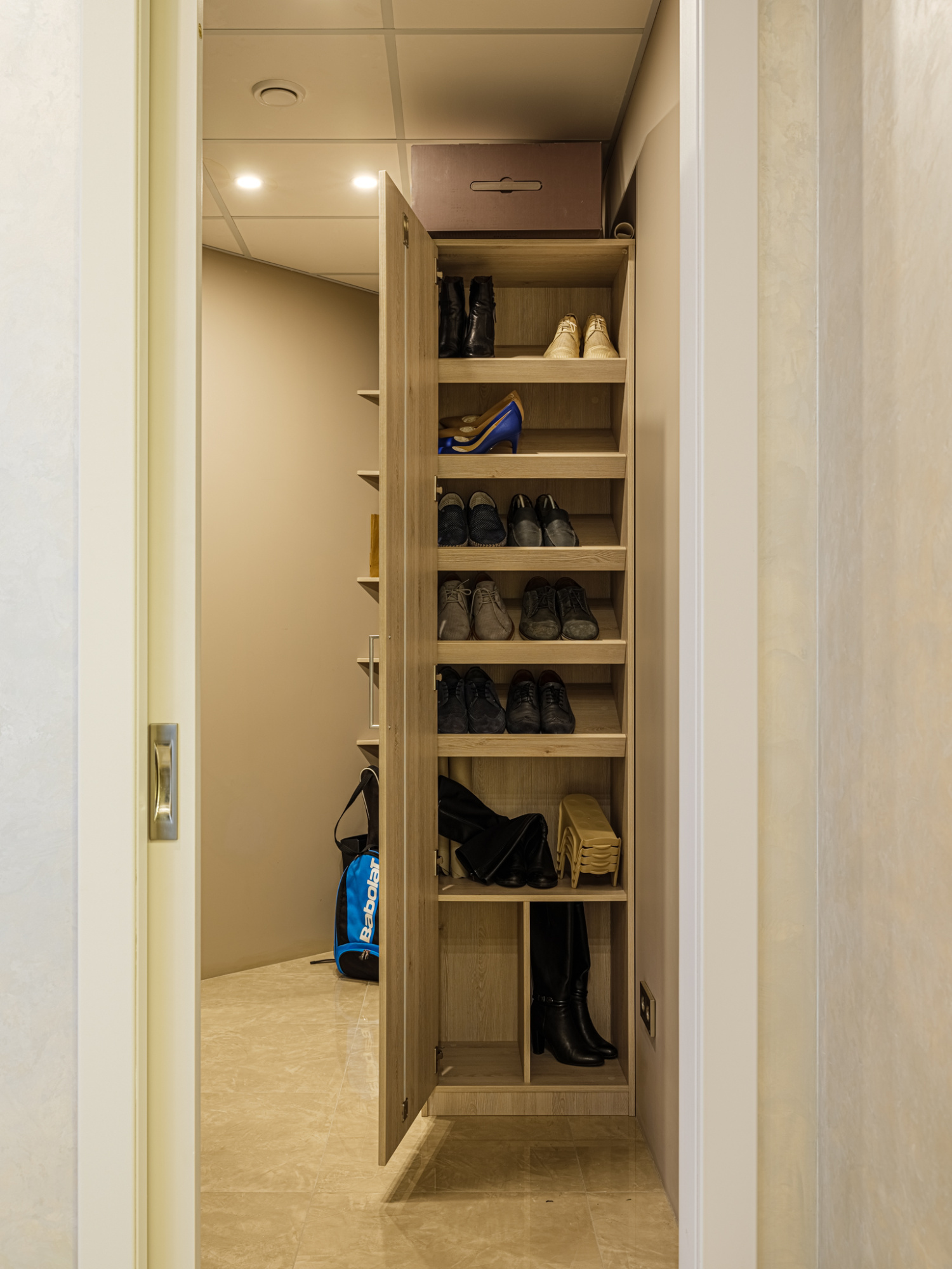 Система хранения в гардеробную 