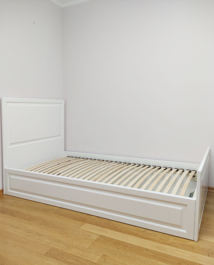 Мебель в детскую (кровать, шкаф, рабочая зона) из МДФ 