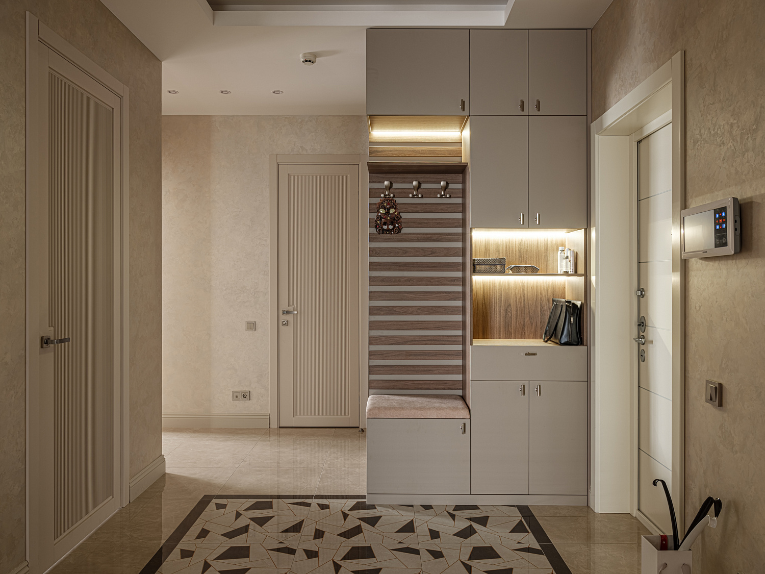 Мебель по проекту дизайнера в московскую квартиру