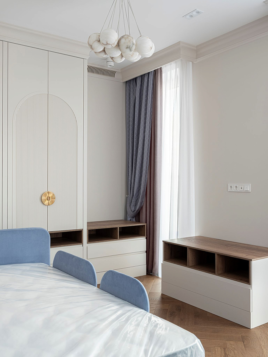 Индивидуальная мебель в квартиру. Москва