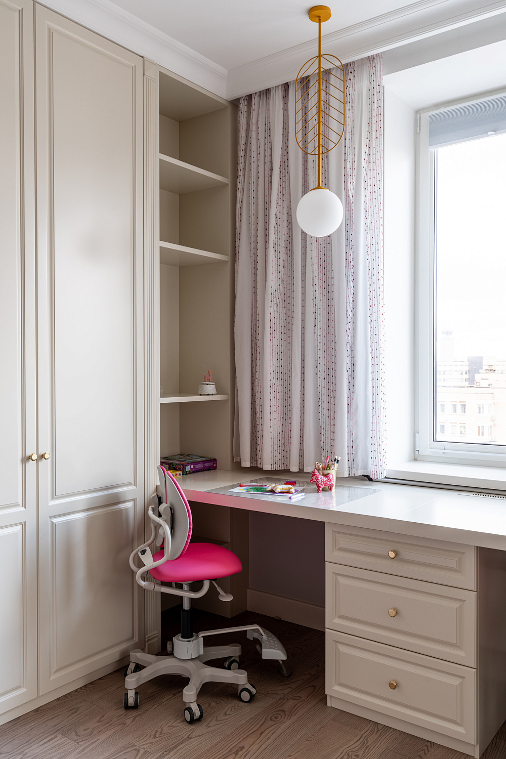 Мебель из МДФ в спальню для девочек