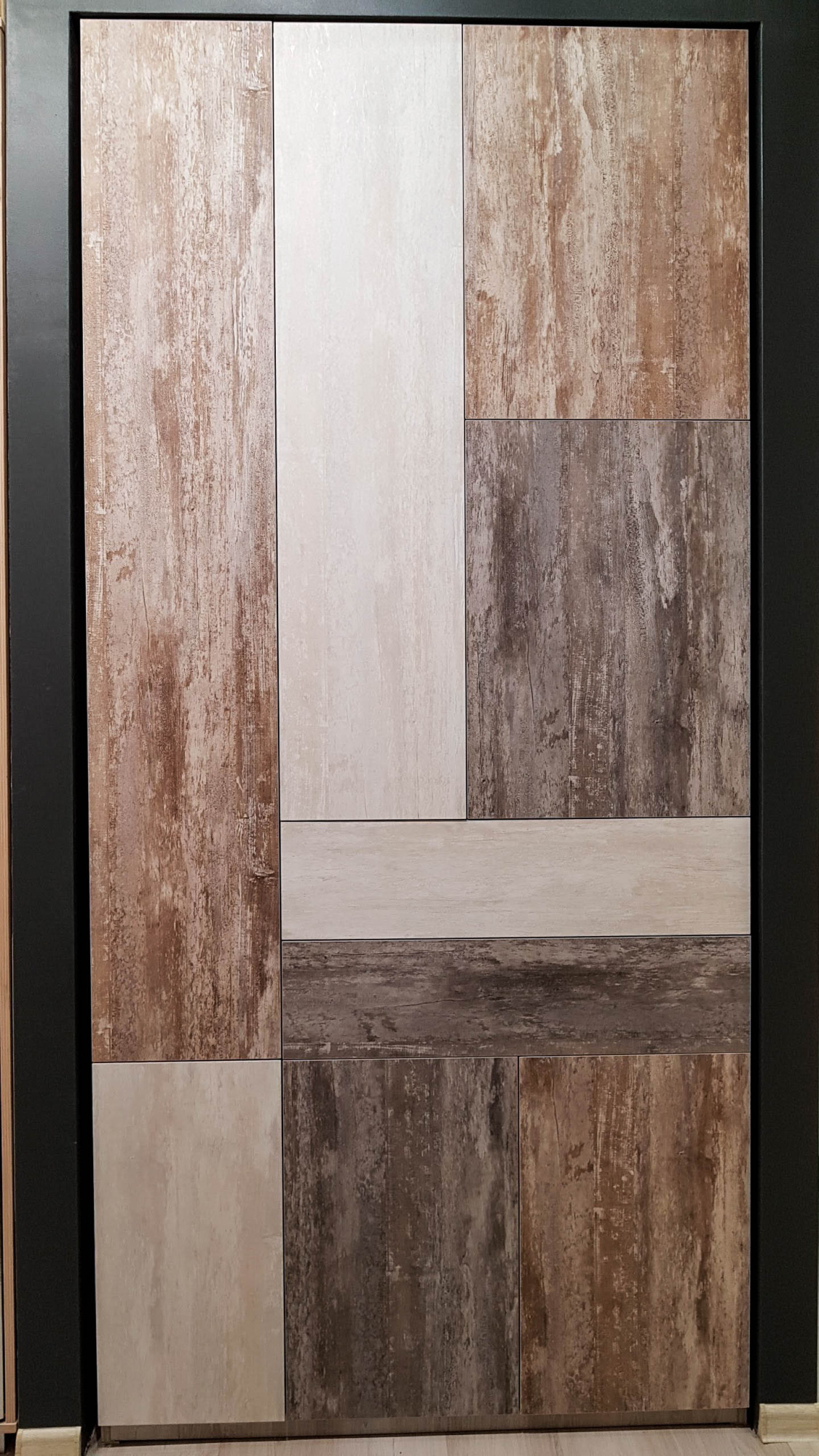 Шкаф распашной Syncron Alvic 