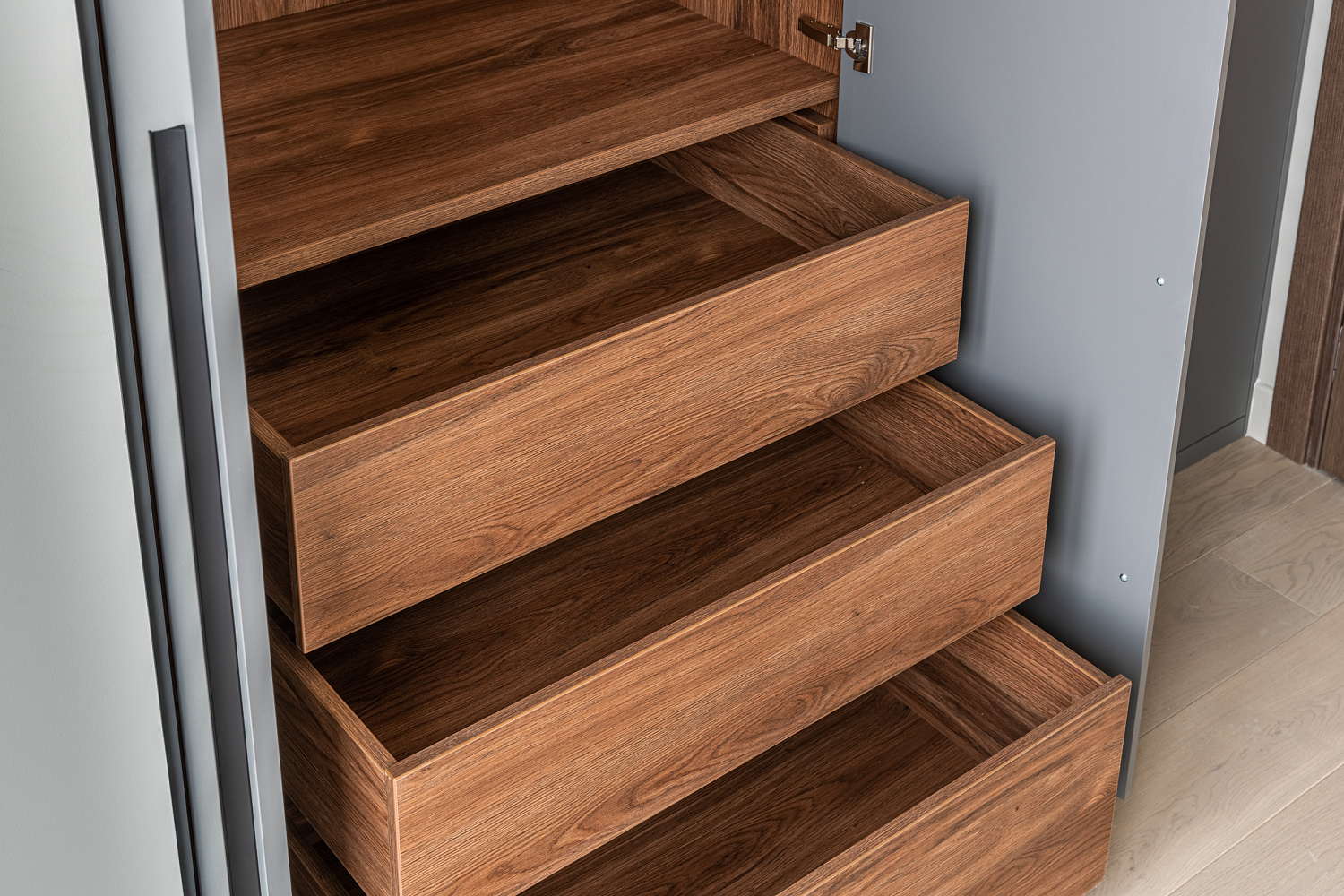 Индивидуальная мебель в апартаменты Neva Towers