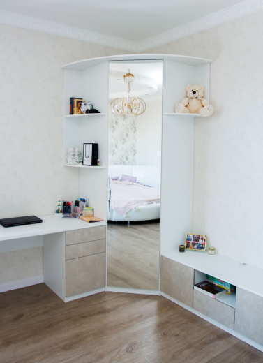 Мебель в детскую комнату