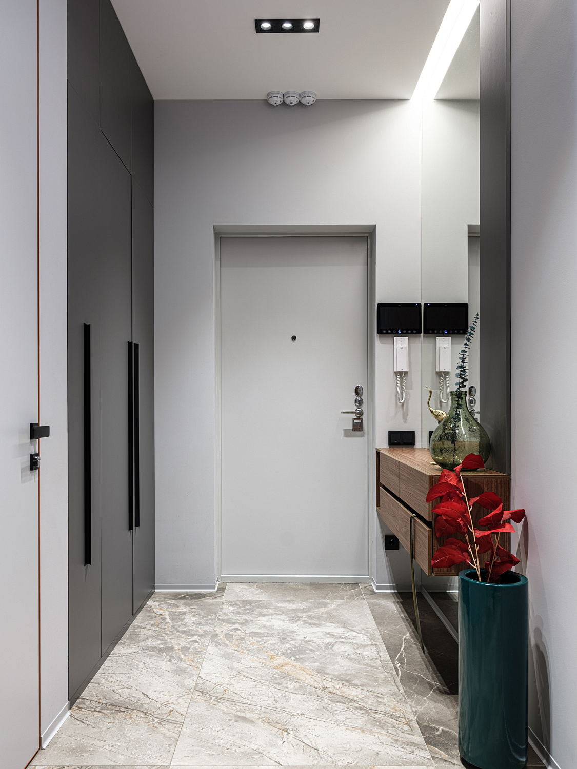 Мебель в московскую квартиру.  120 кв. м