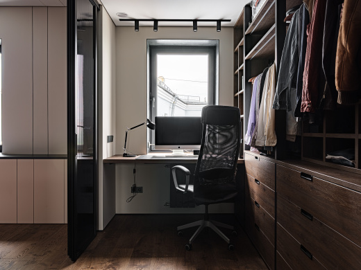 П-образная гардеробная