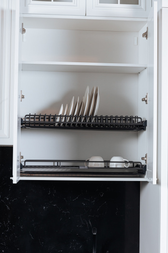 Прямая неоклассическая кухня 