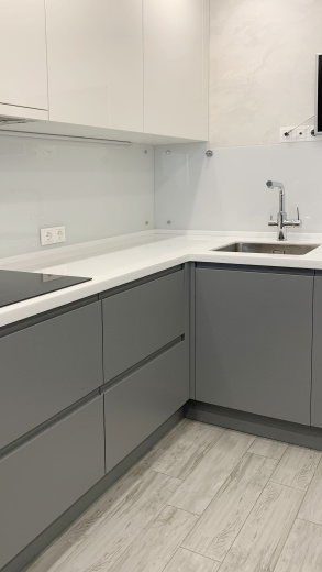 Угловая кухня с МДФ фасадами