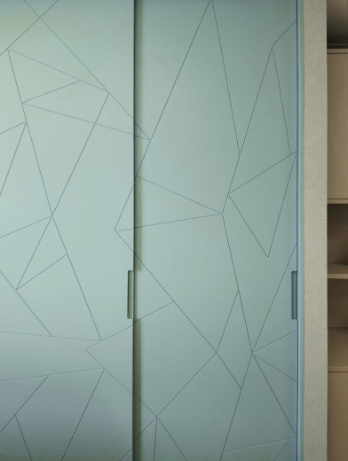 Шкаф-купе с МДФ фасадами 