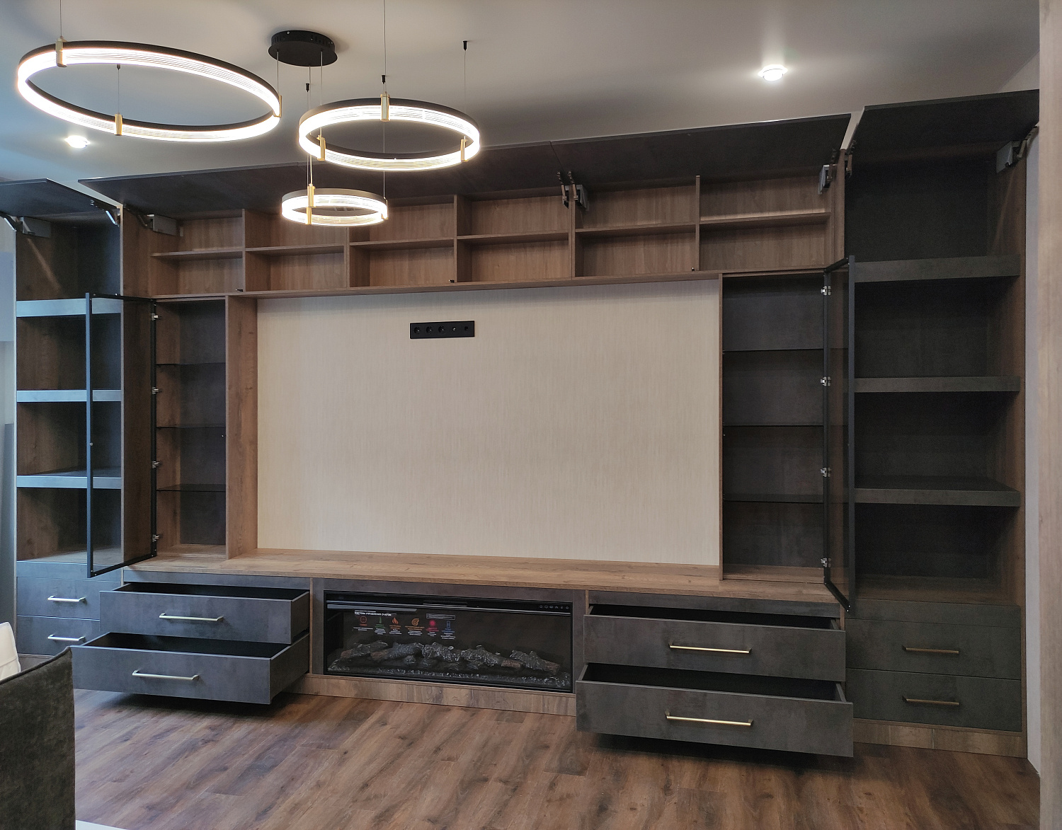 Индивидуальная мебель в квартиру