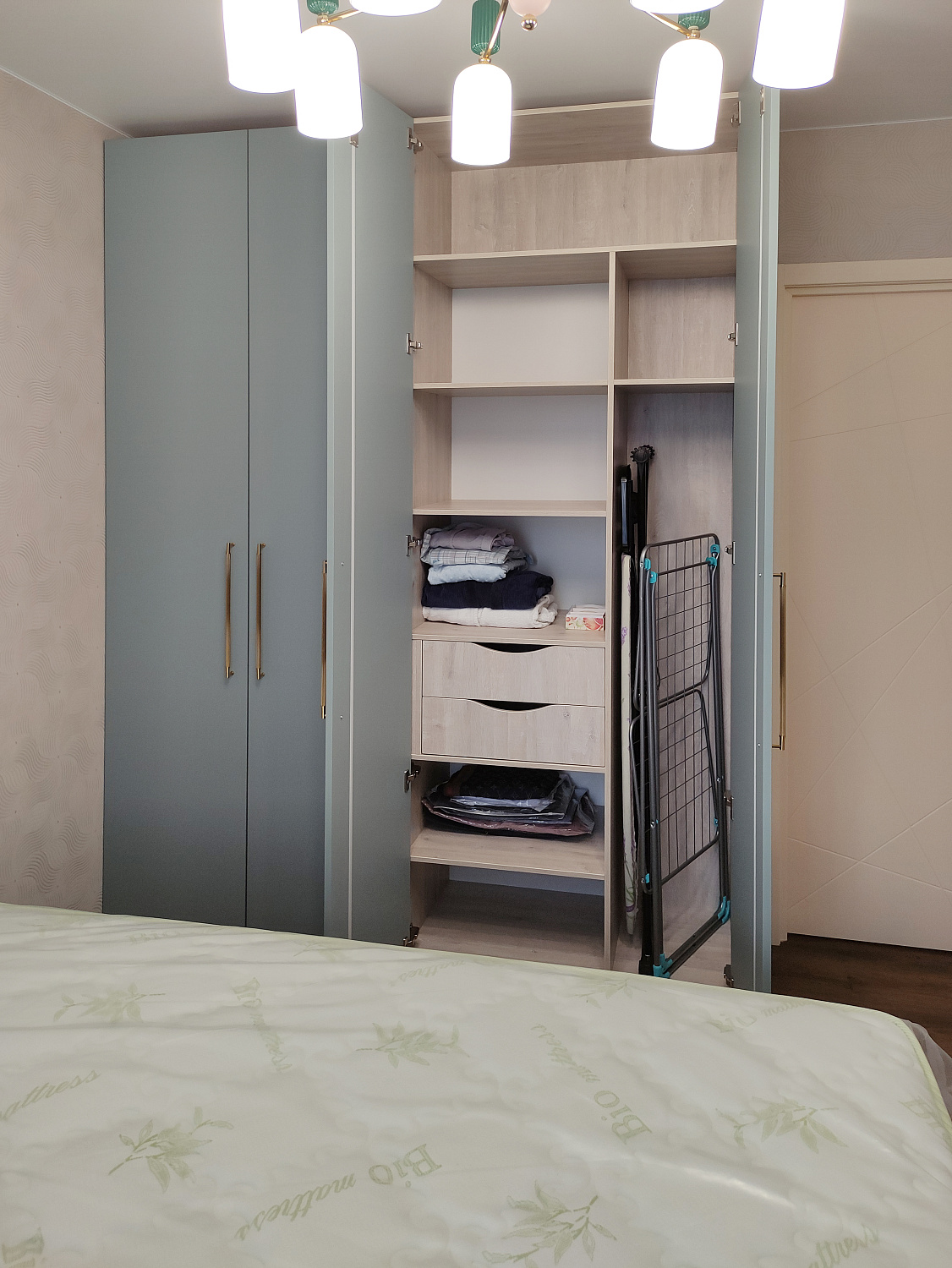 Индивидуальная мебель в квартиру