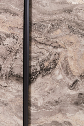 Шкаф-купе с зеркалом