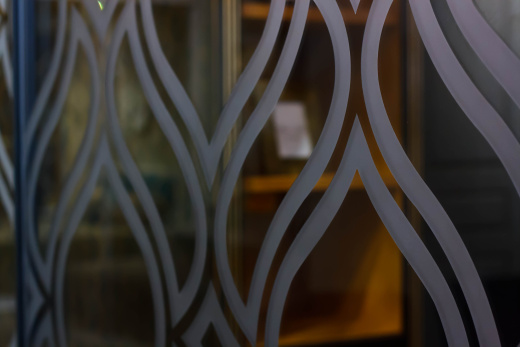 Гардеробная в классическом стиле 01-842