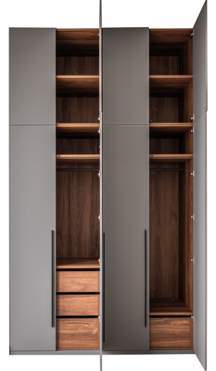 Распашной шкаф с фасадами Supramat
