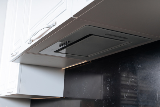 Прямая неоклассическая кухня 