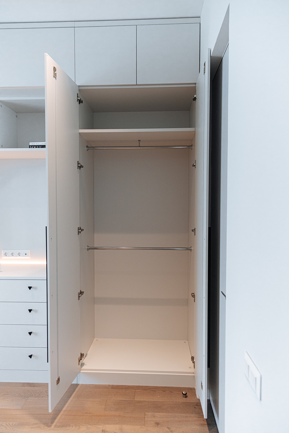 Современная мебель в московскую квартиру