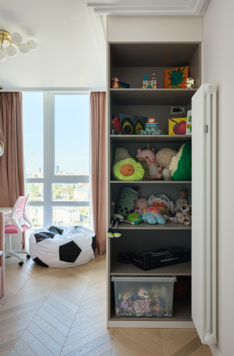 Детский встроенный распашной шкаф 