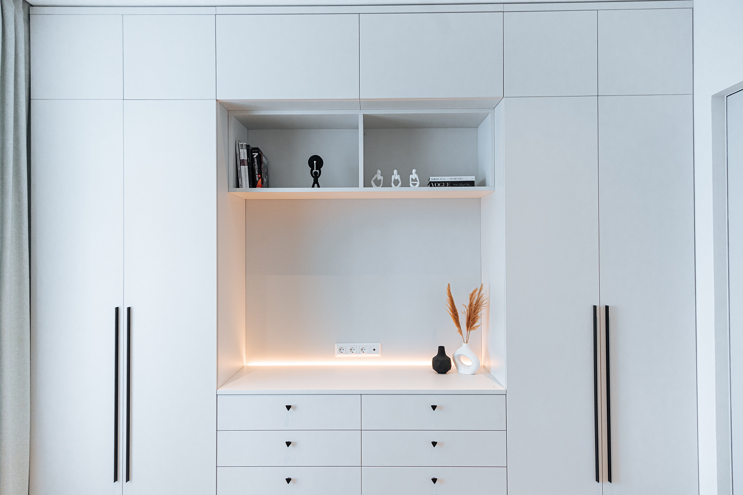 Современная мебель в московскую квартиру