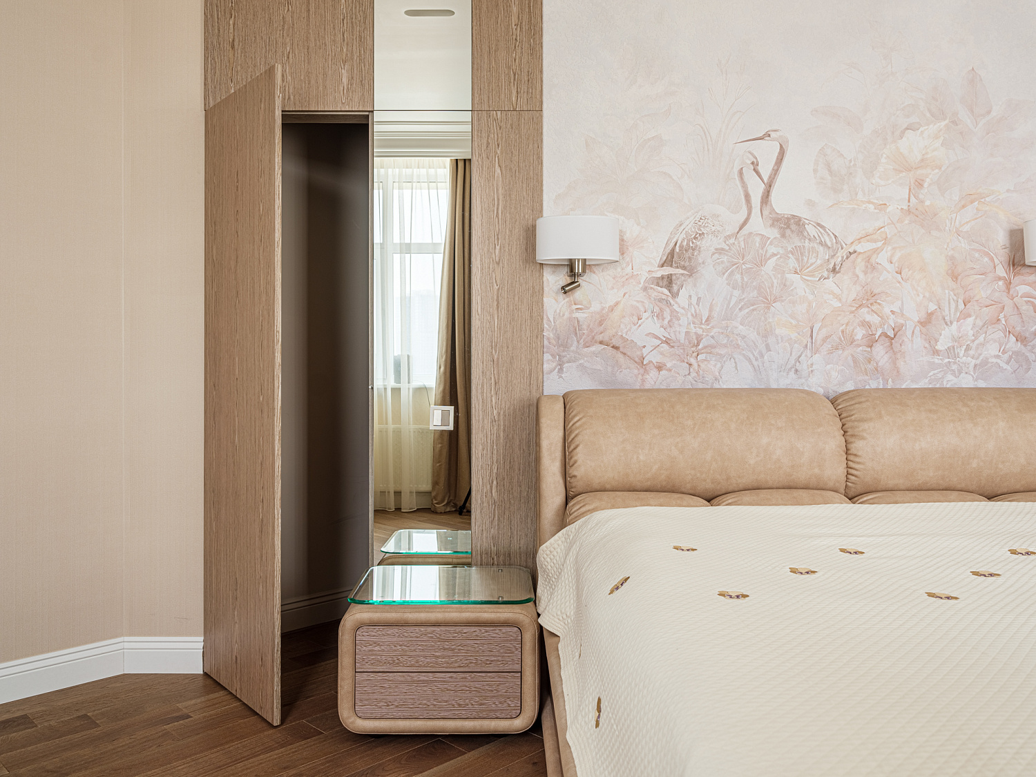 Мебель по проекту дизайнера в московскую квартиру