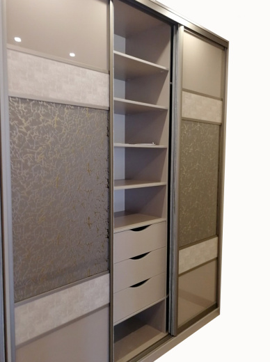 Шкаф с дверью-купе + распашные 