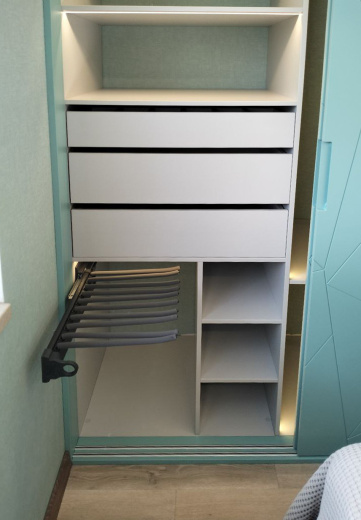 Шкаф-купе с МДФ фасадами 