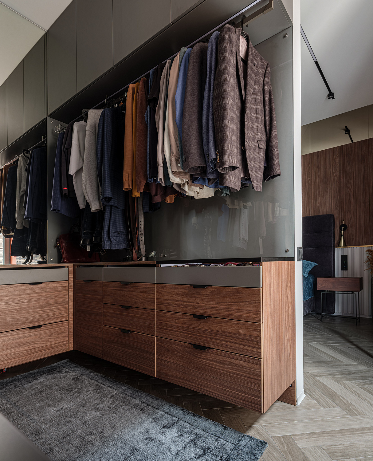 Мебель в московскую квартиру.  120 кв. м