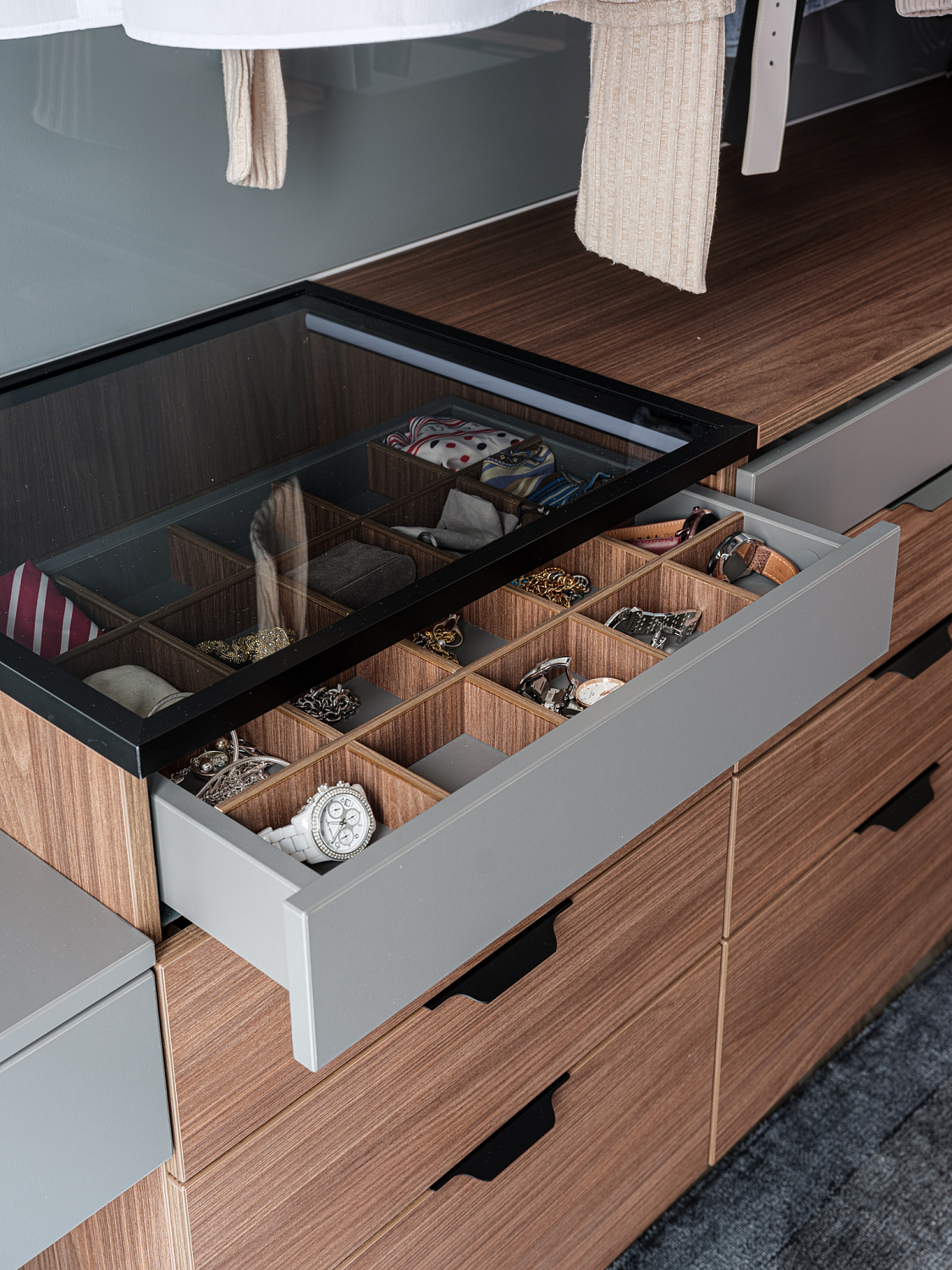 Мебель в московскую квартиру.  120 кв. м