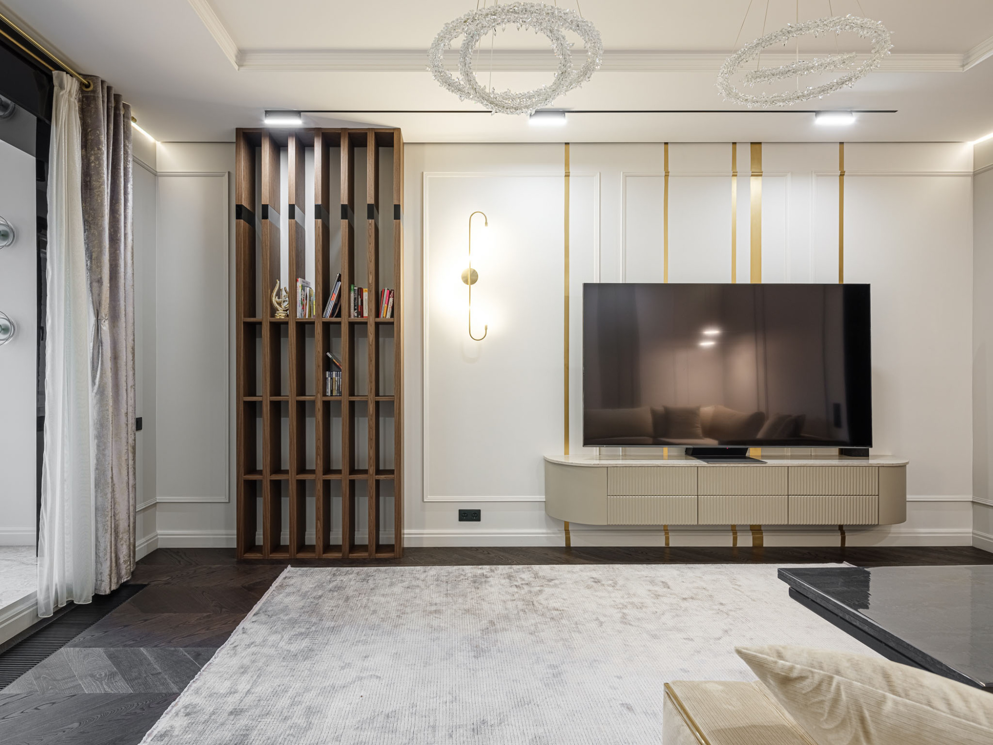 Навесная тумба в гостиную