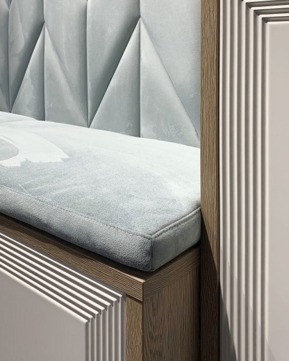 Прихожая с мягкой панелью 