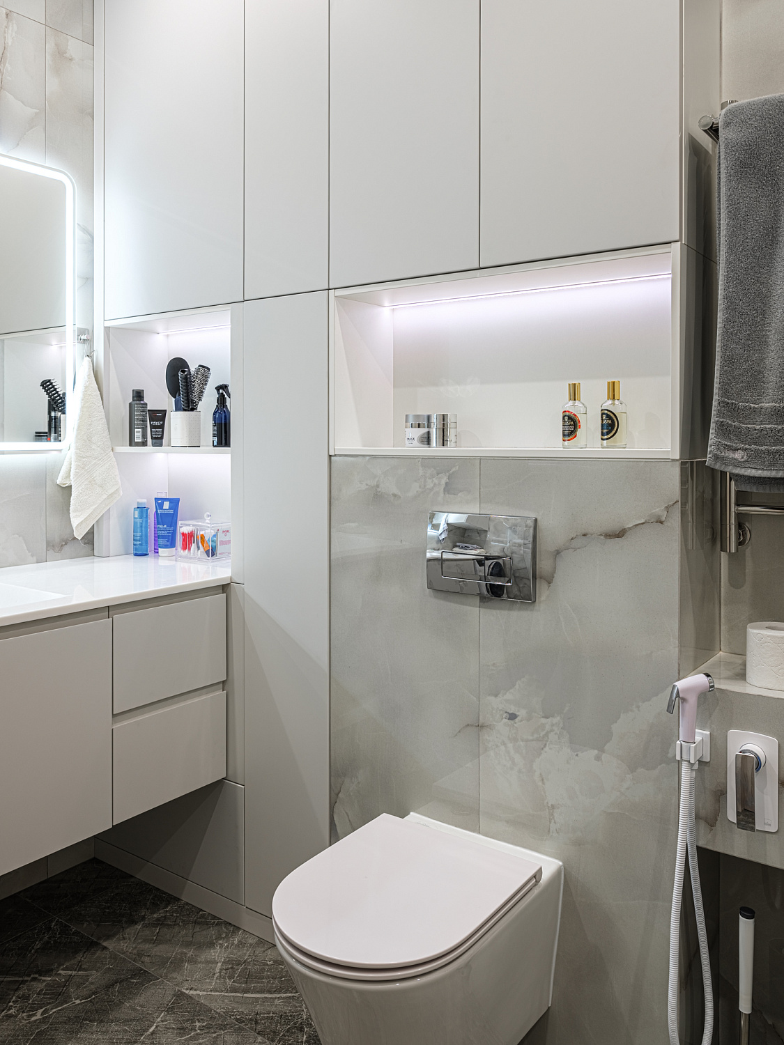 Мебель по проекту дизайнера в московскую квартиру