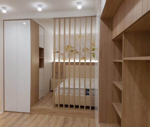 Распашной шкаф