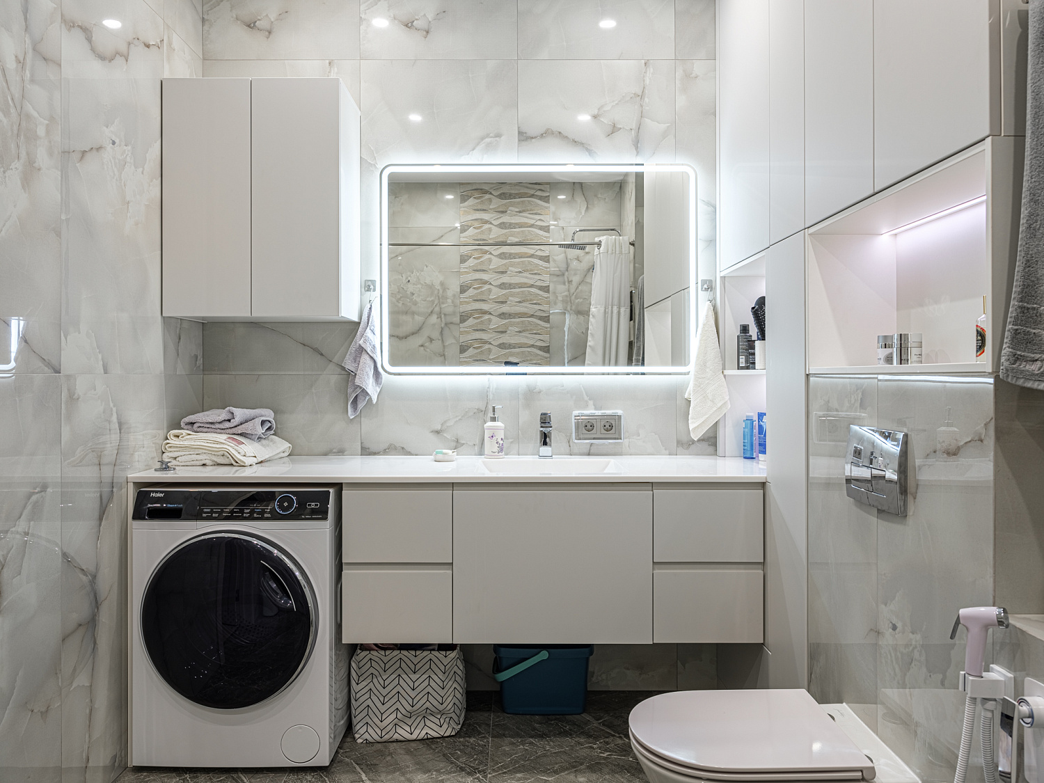 Мебель по проекту дизайнера в московскую квартиру