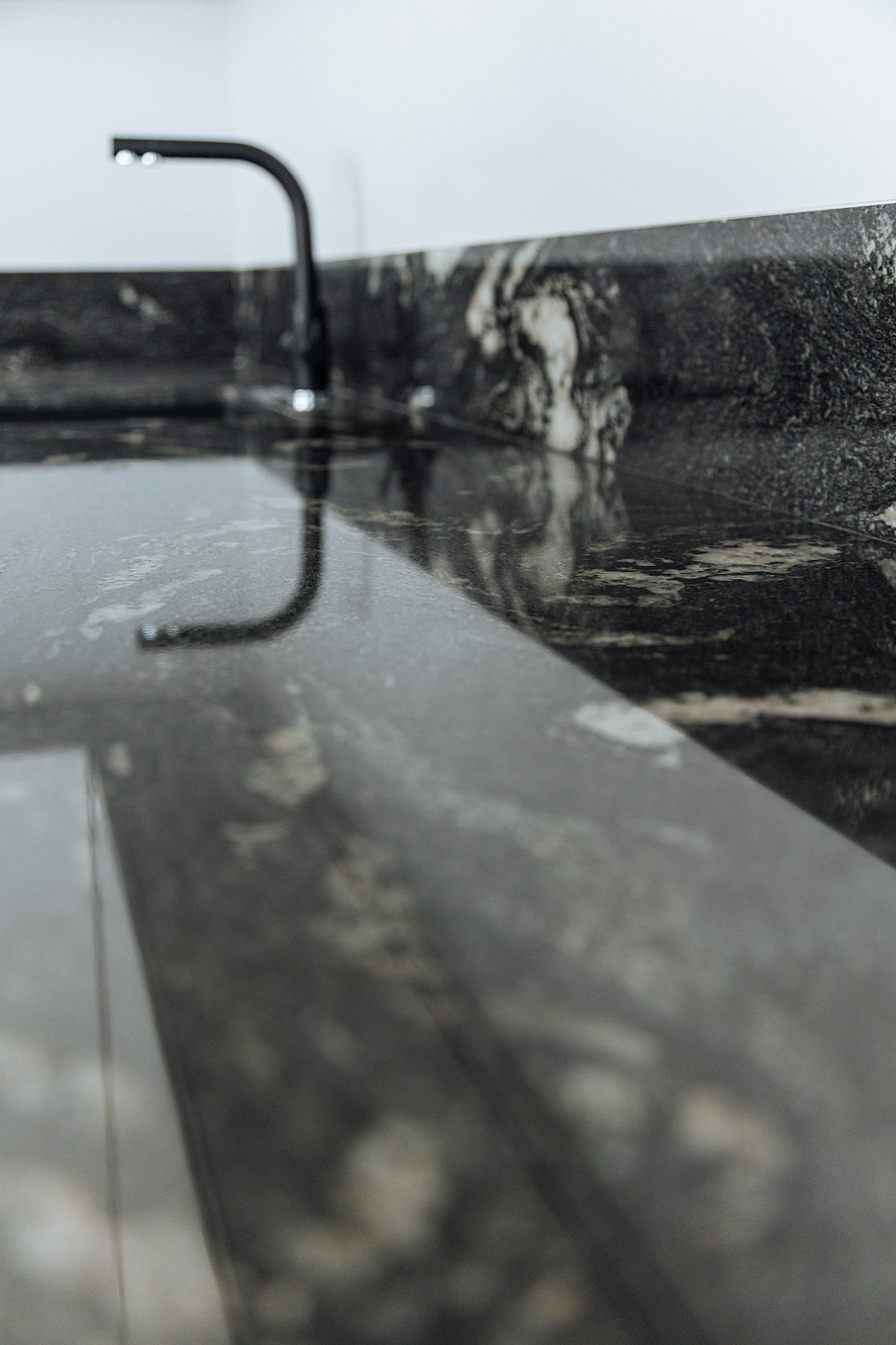 Современная мебель в московскую квартиру