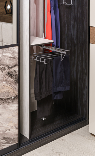 Шкаф-купе с зеркалом