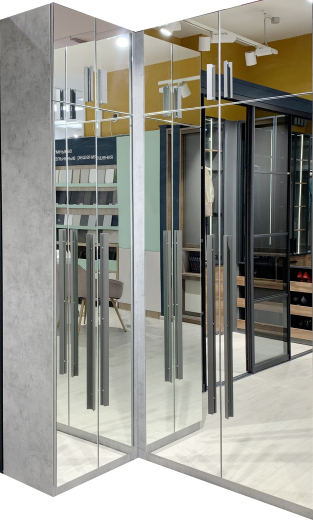 Угловой зеркальный шкаф