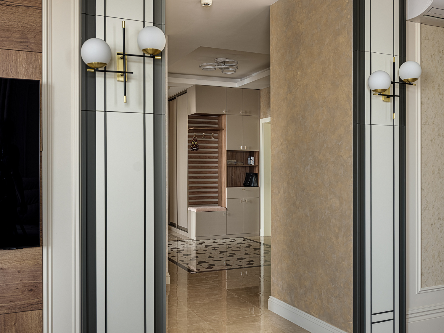 Мебель по проекту дизайнера в московскую квартиру