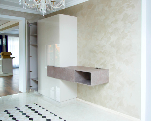 Шкаф распашной с тумбой